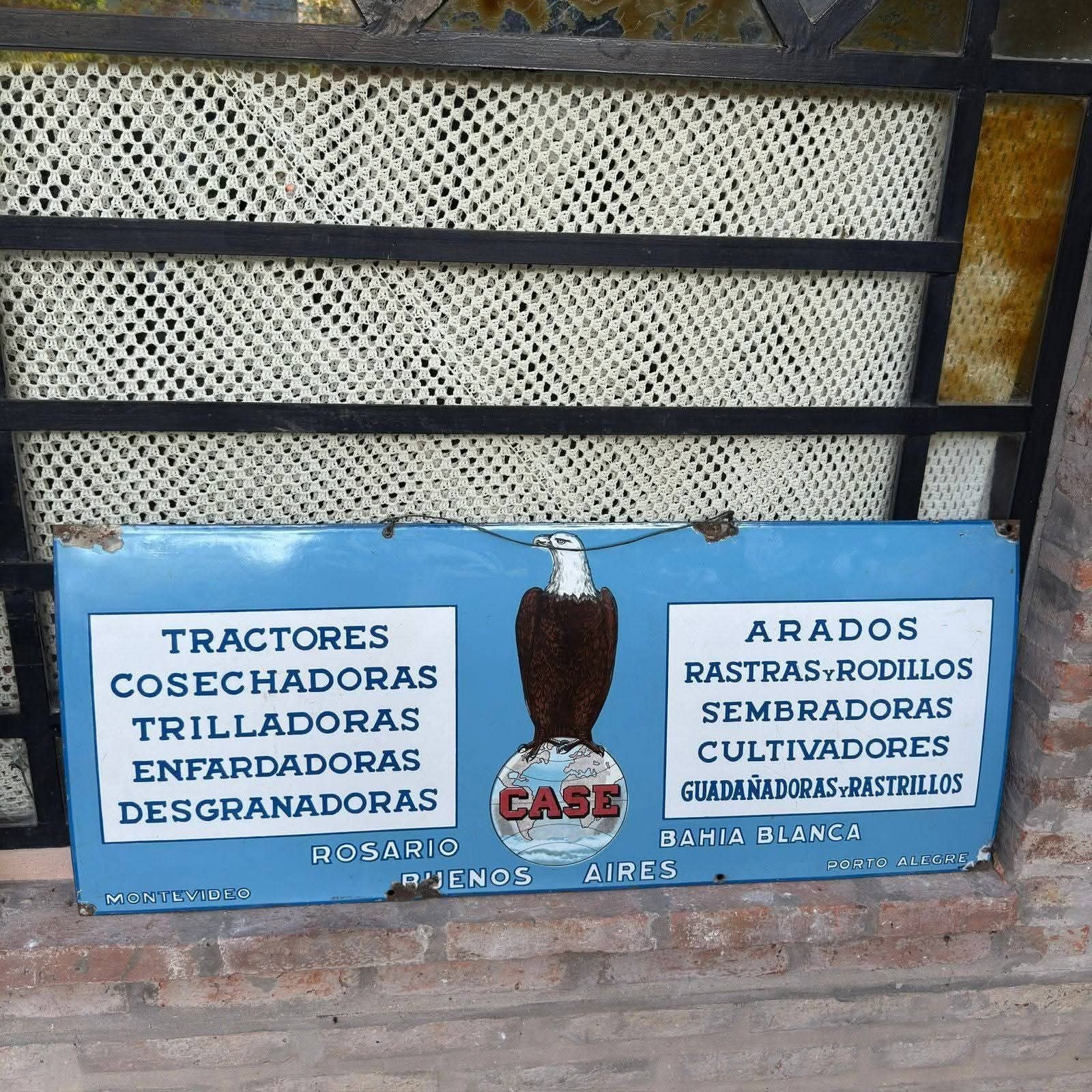 Antiguo Cartel Enlozado Original CASE (mejor condición)